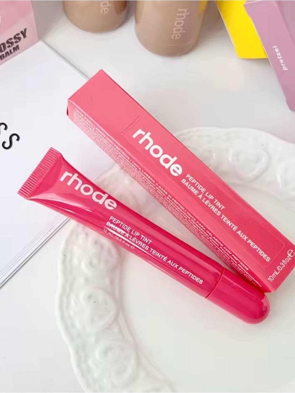 Rhode Peptide Lip Guava Spritz